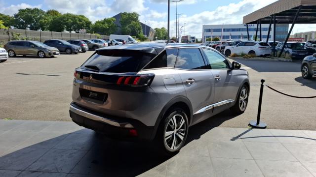 Peugeot 3008 image 3