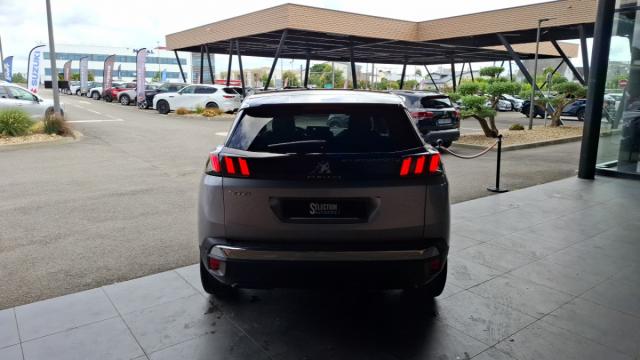 Peugeot 3008 image 3