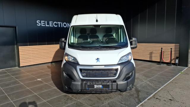 Peugeot Boxer image 1