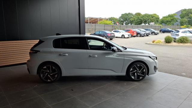 Peugeot 308 image 2