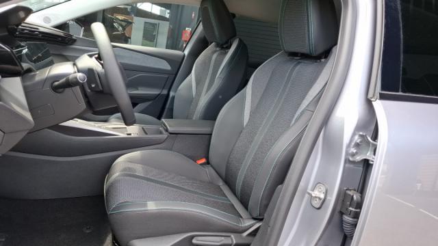 Peugeot 308 image 7