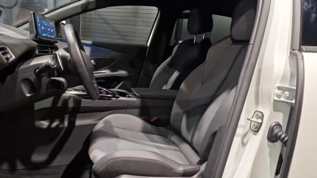 Peugeot 3008 image 7