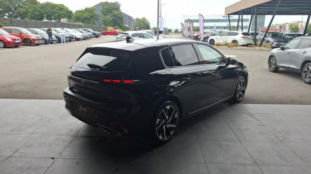 Peugeot 308 image 6