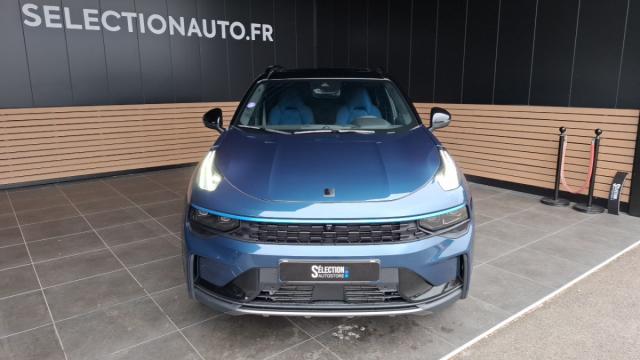 Lynk & Co 01 image 8