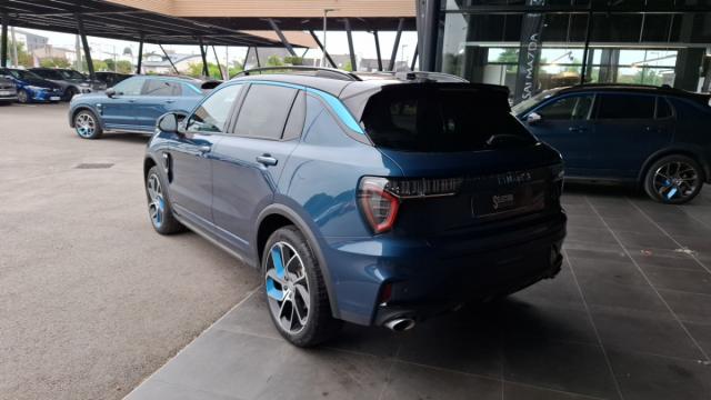 Lynk & Co 01 image 2