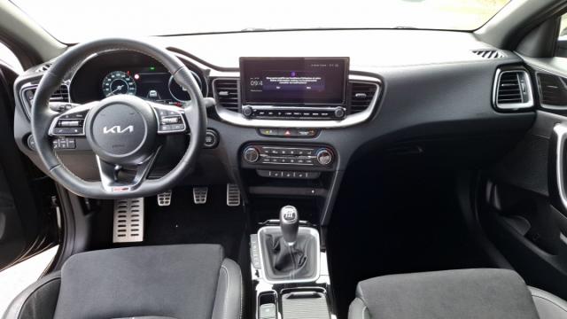 Kia Ceed image 6