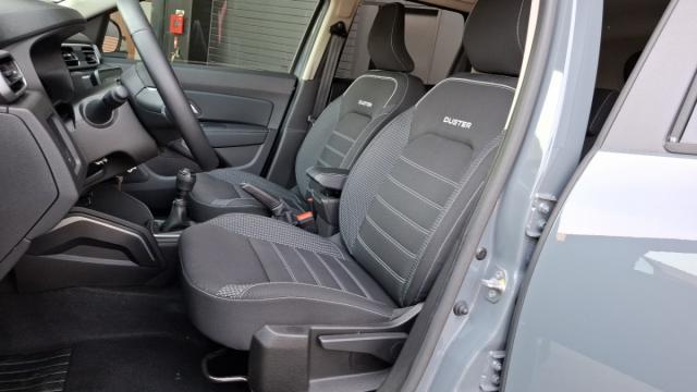 Dacia Duster image 2