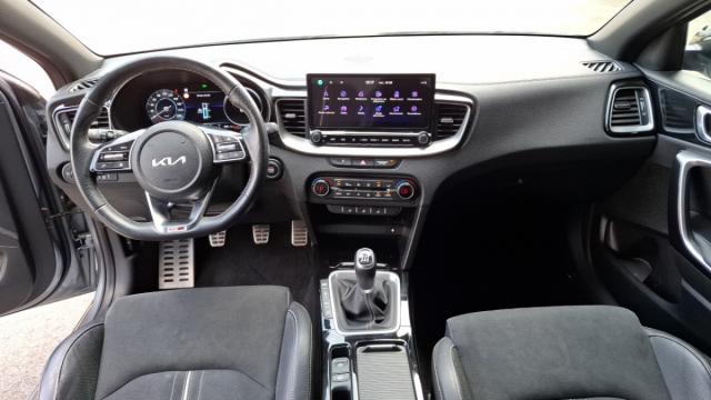 Kia Ceed image 2