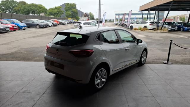 Renault Clio image 1