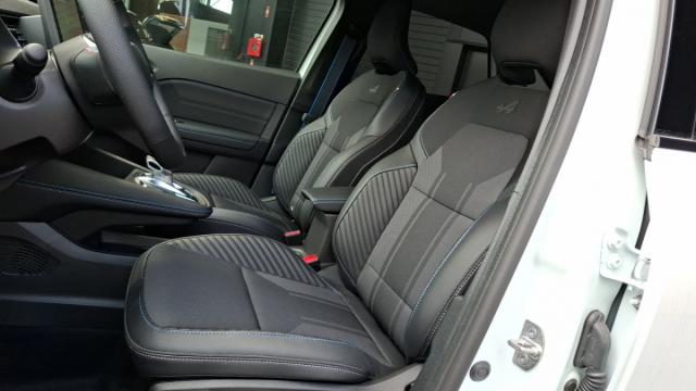 Renault Symbioz image 9