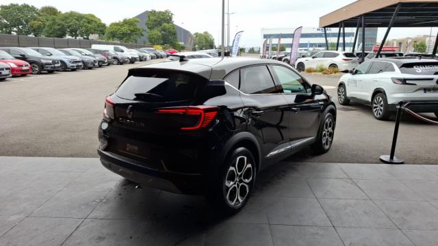 Renault Captur image 8