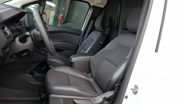 Renault Kangoo image 1