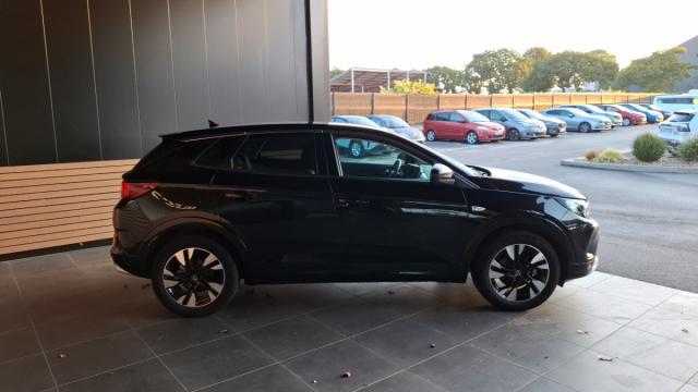 Opel Grandland image 7