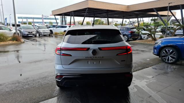 Renault Austral image 9