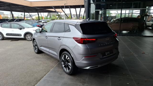 Opel Grandland image 9
