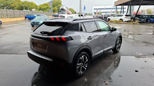 Peugeot 2008 image 2