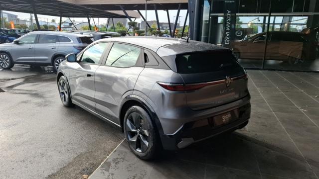 Renault Mégane E-Tech image 3