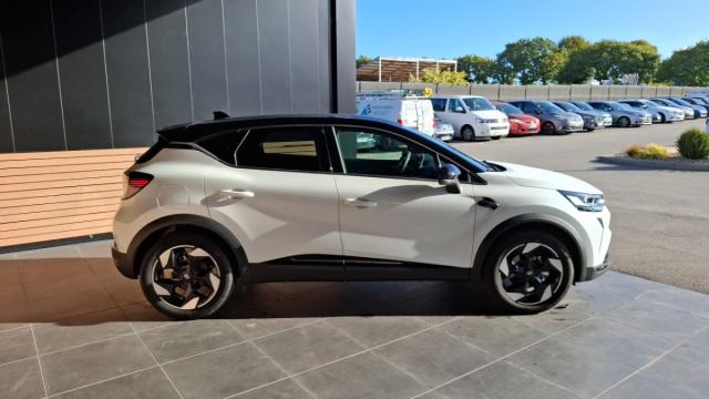 Renault Captur image 1