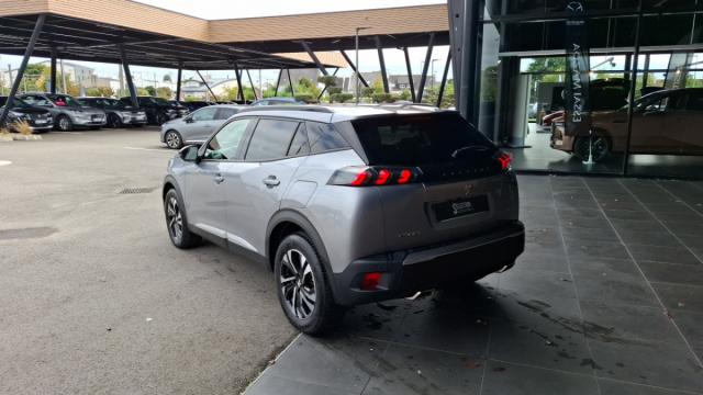 Peugeot 2008 image 3