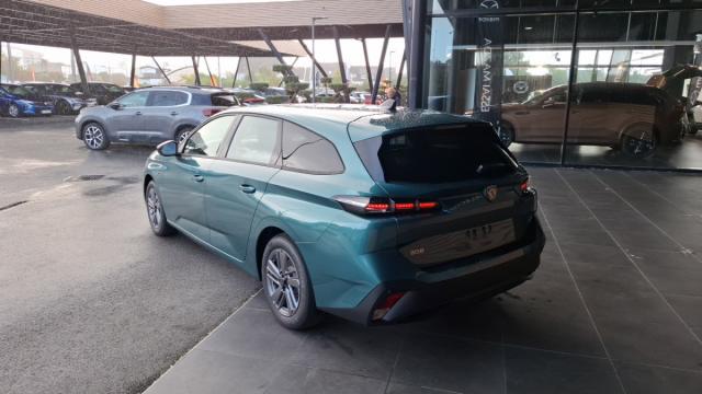 Peugeot 308 image 9