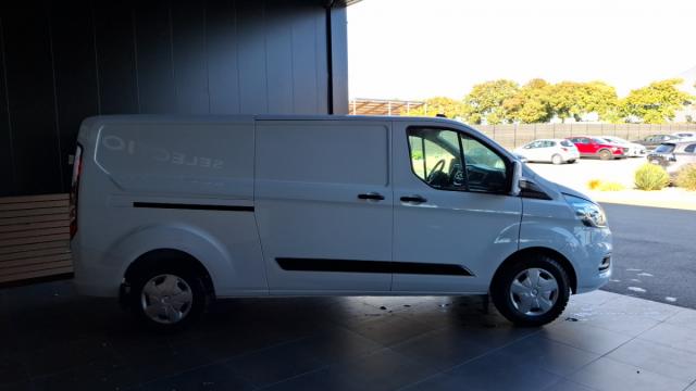 Ford Transit Custom image 1