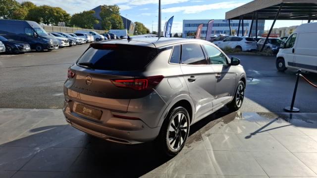 Opel Grandland image 7