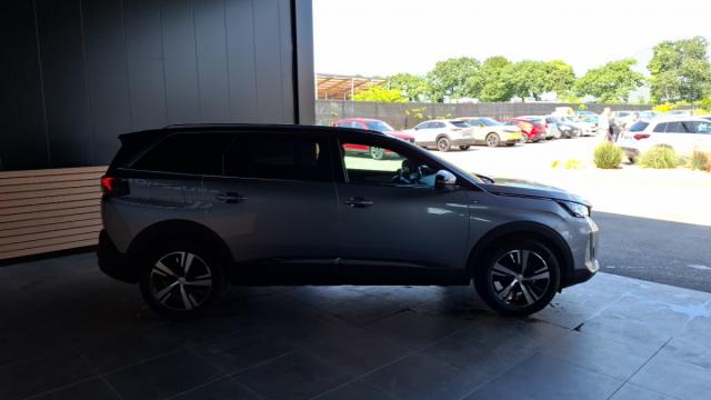 Peugeot 5008 image 9