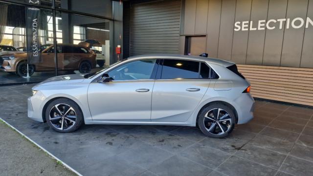 Opel Astra image 8