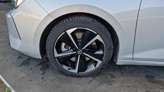 Opel Astra image 7