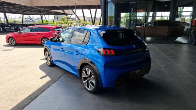Peugeot 208 image 2