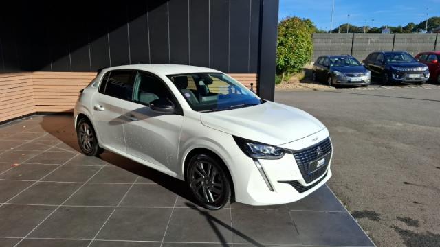 Peugeot 208 image 2