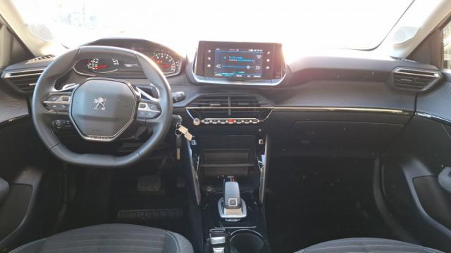 Peugeot 208 image 1