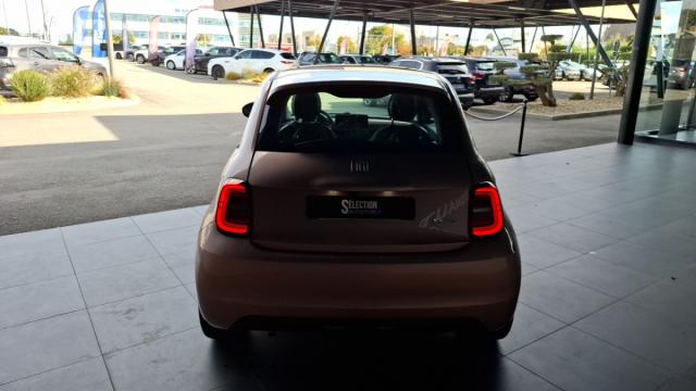 Fiat 500 image 1
