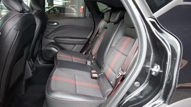 Renault Captur image 9