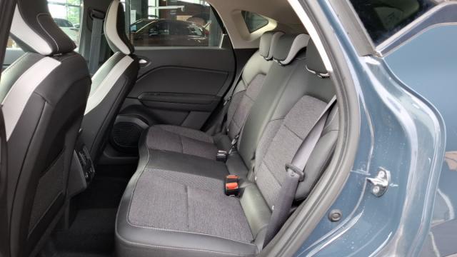 Renault Captur image 6