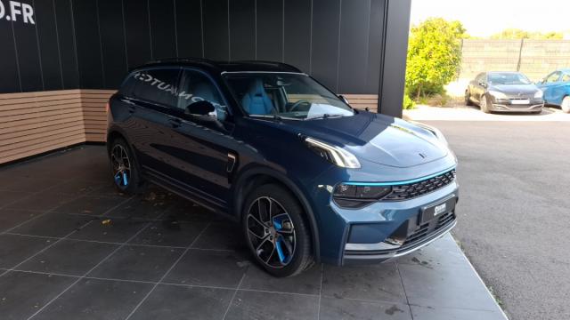 Lynk & Co 01 image 9