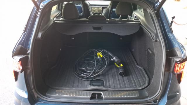 Lynk & Co 01 image 8