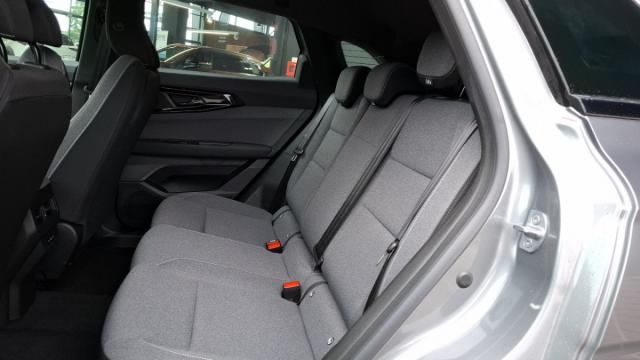 Renault Austral image 9
