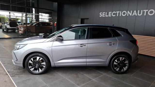 Opel Grandland image 1