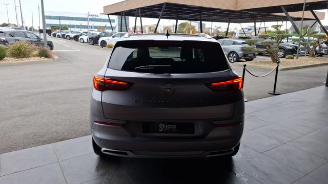 Opel Grandland image 2