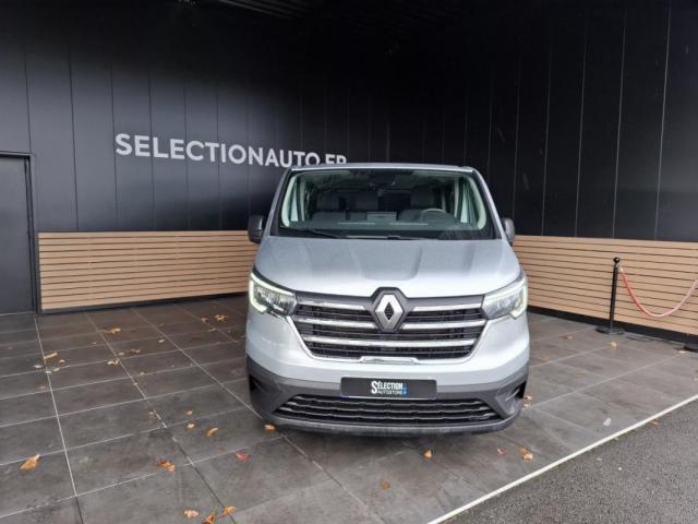 Renault Trafic image 9