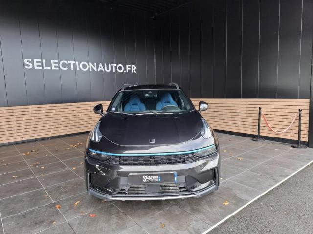 Lynk & Co 01 image 3