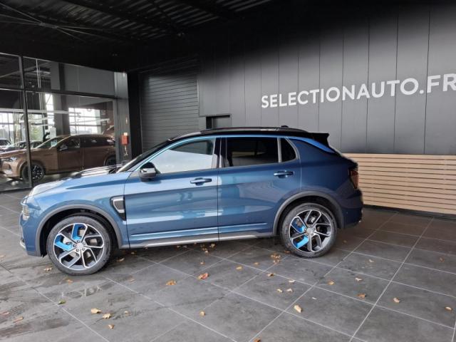 Lynk & Co 01 image 9