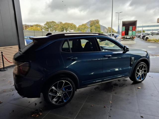 Lynk & Co 01 image 1