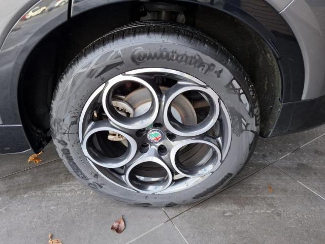 Alfa Romeo Tonale image 8