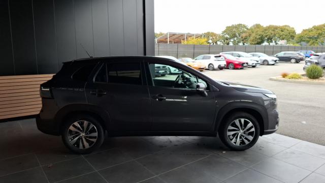 Suzuki S-Cross image 7