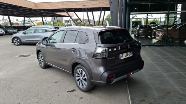 Suzuki S-Cross image 1
