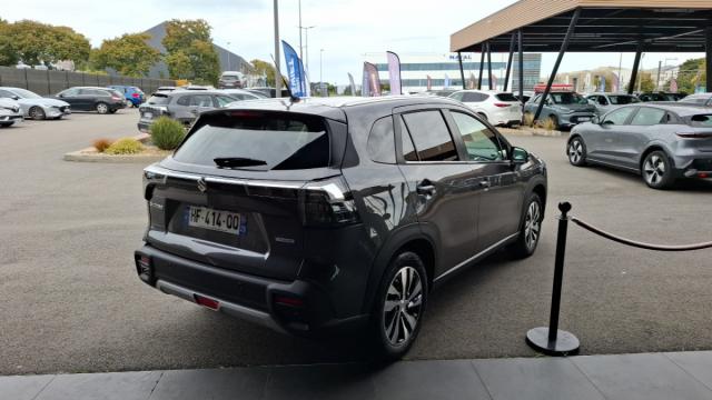 Suzuki S-Cross image 8
