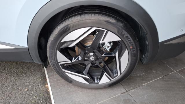 Renault Symbioz image 2