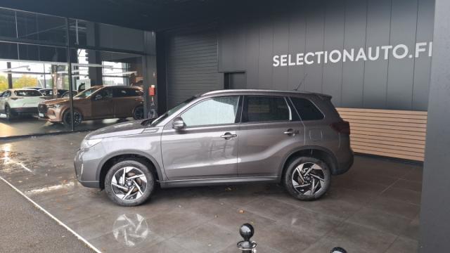 Suzuki Vitara image 6